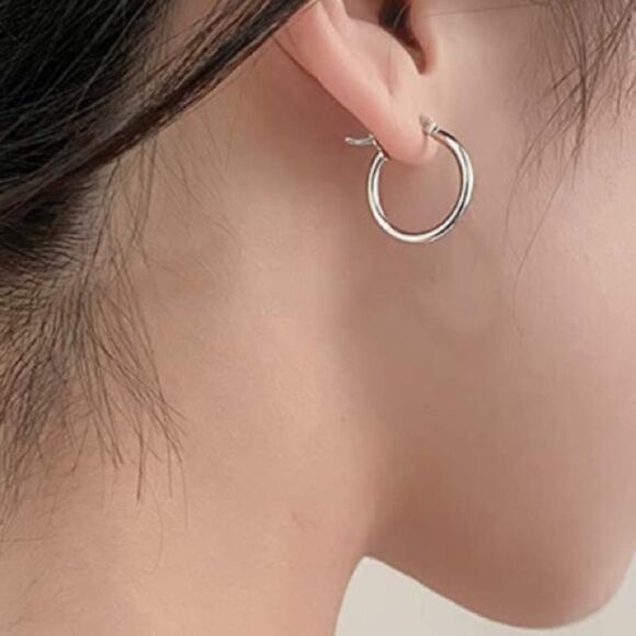 NEW 3 Pairs of 925 Sterling Silver Hoop Earrings - Picture 5 of 9